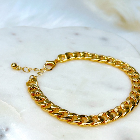 Nordstrom Gold Chain Bracelet - Picture 6 of 7